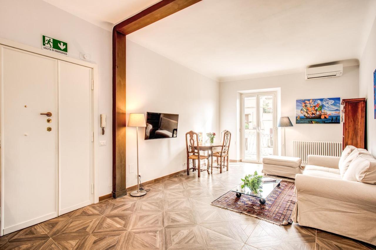 Cavour Attic With Terrace Apartment Rome Exterior photo