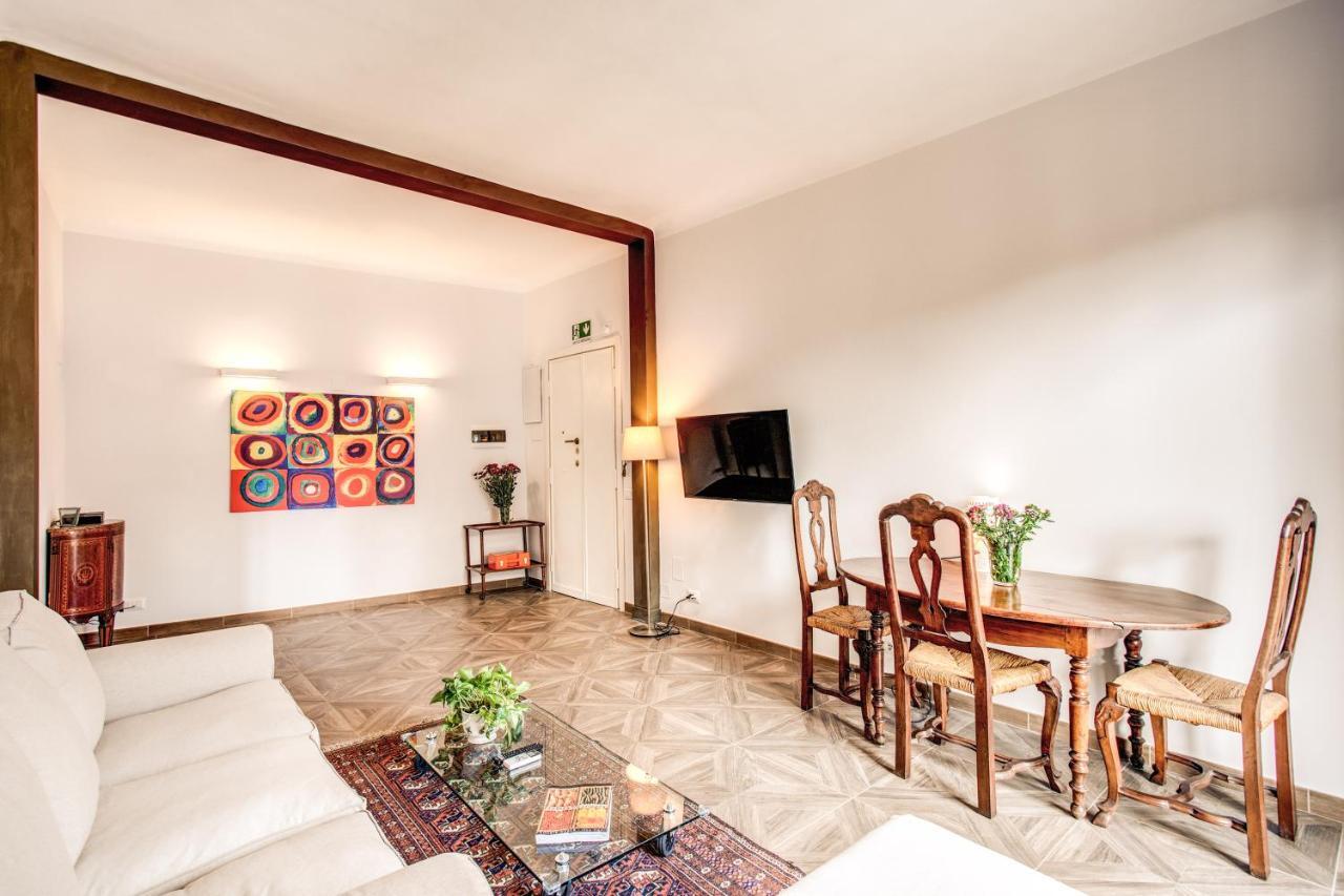 Cavour Attic With Terrace Apartment Rome Exterior photo