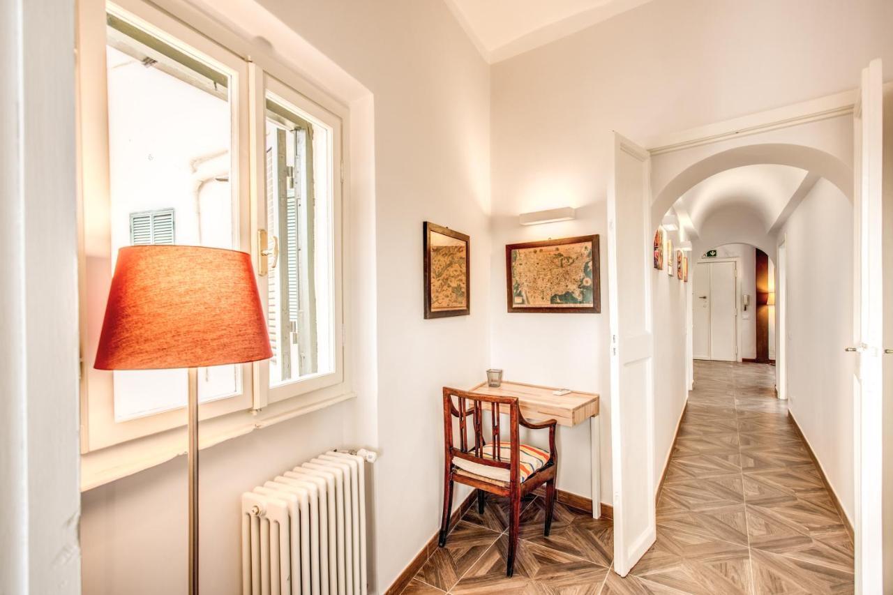 Cavour Attic With Terrace Apartment Rome Exterior photo