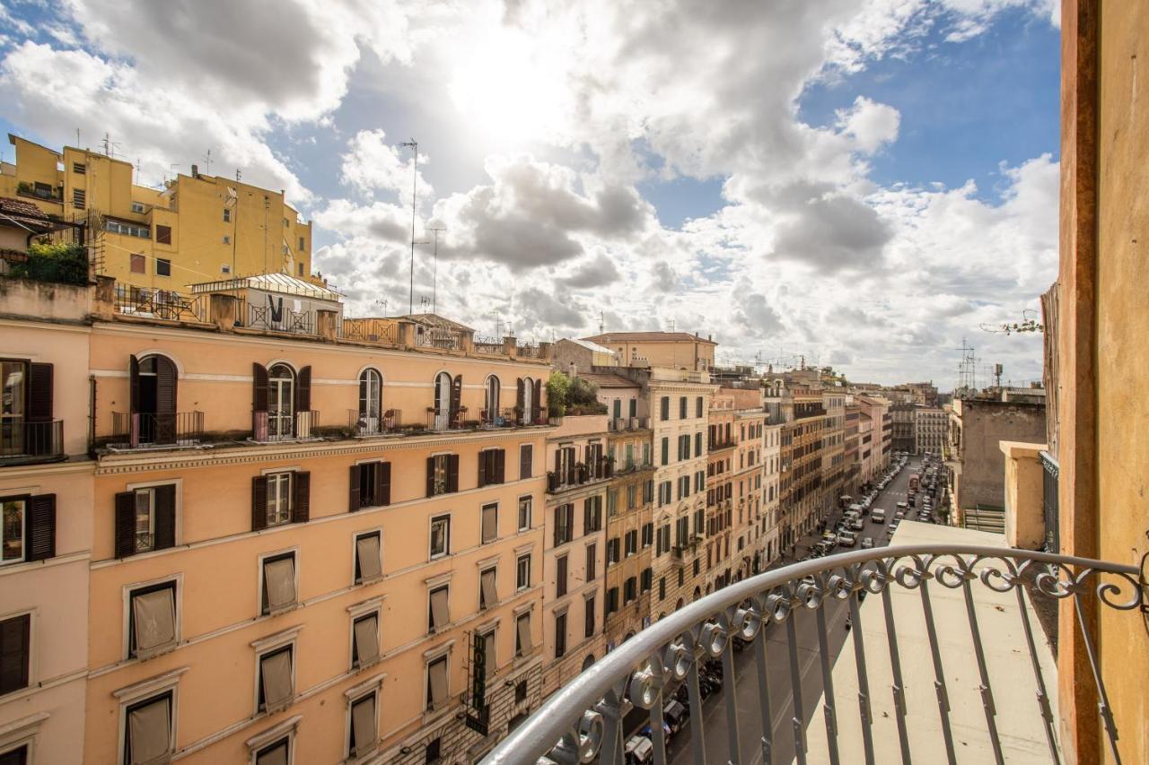 Cavour Attic With Terrace Apartment Rome Exterior photo