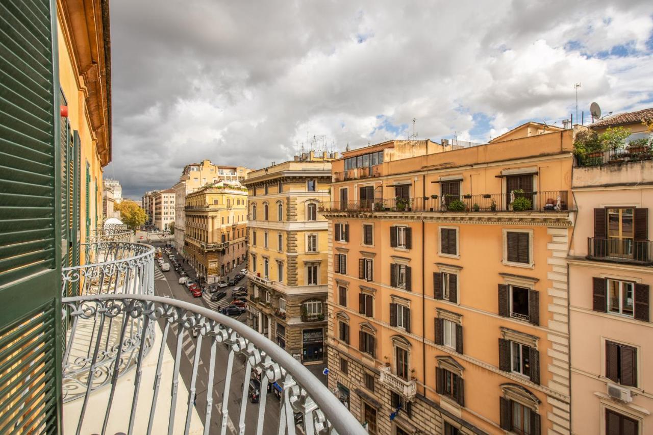 Cavour Attic With Terrace Apartment Rome Exterior photo